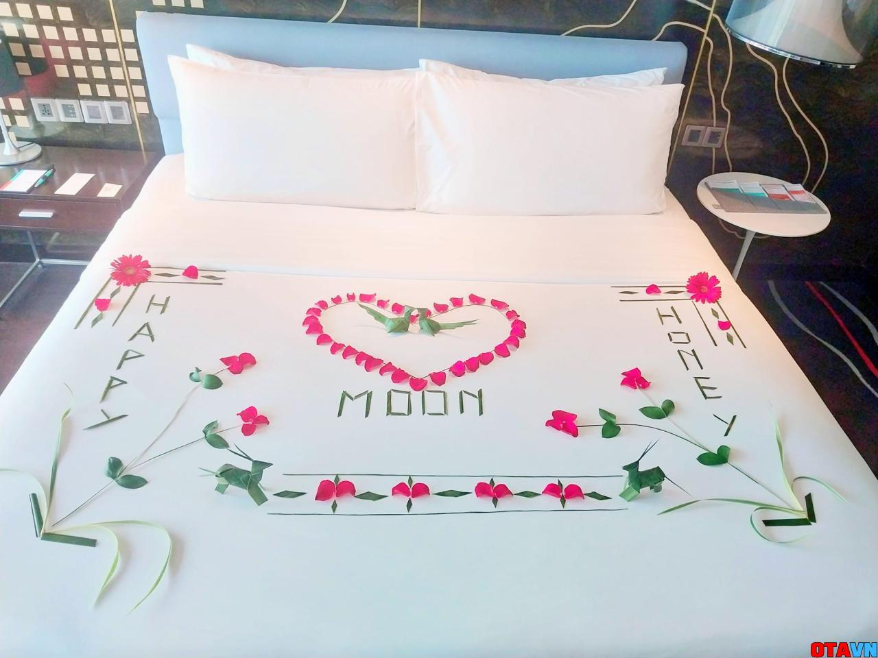 setup welcome tại phòng khách sạn