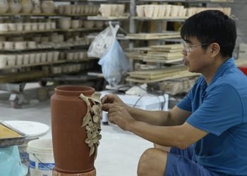 107 Gom Co Kim Lan Hoi Sinh