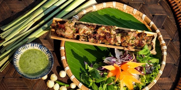 1204dac San Heo Lai Hap Nuong Ong Tre Cua Nguoi E De