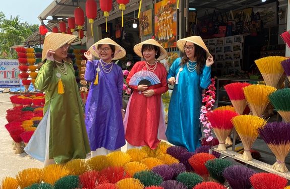 1305suc Song Lang Nghe Xu Hue