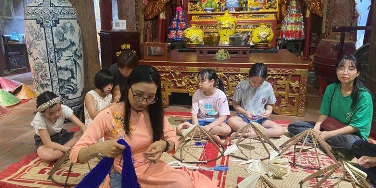 158trai Nghiem Lam Non La Lang Chuong Tai Pho Co Ha Noi 2