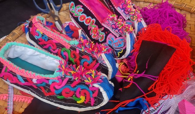 207 Gin Giu Net Van Hoa Tu Nghe Lam Giay Tho Cam Cua Nguoi Thu Lao 1