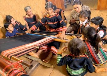 318 Hoi Sinh Tho Cam Lang Kep 1