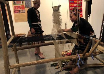 812kham Pha Nghe Thuat Det Vai Cua Nguoi Thai Thanh O Nghe An 1