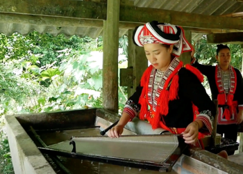 99kham Pha Nghe Lam Giay Ban Truyen Thong Cua Nguoi Dao 1