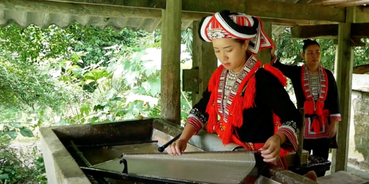 99kham Pha Nghe Lam Giay Ban Truyen Thong Cua Nguoi Dao 1