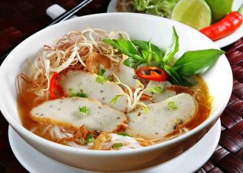 Banh Canh Cha Ca Pq