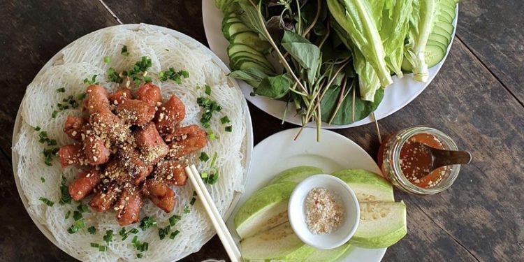 Banh Hoi Matvong 1