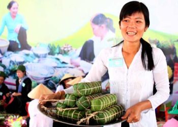 Banh Tet Tra Cuon 1