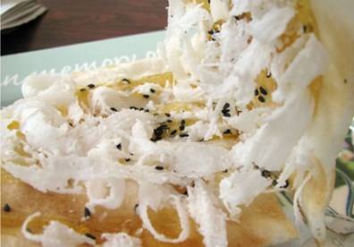 banhtrangbachnhaquangngai