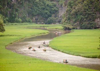 106kham Pha Nam Thien De Nhi Dong