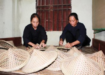 110 Doc Dao Nghe Dan Non Chup Xa Cua Nguoi Nung An O Cao Bang