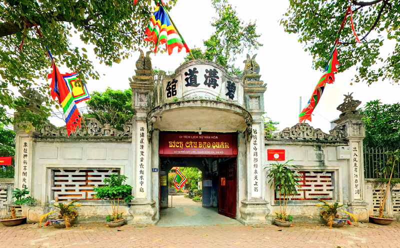 129lang-le-bich-cau-dao-quan