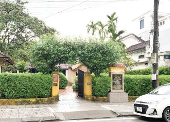 1312tham Duom Va Toa Sang Di San Chu Tich Ho Chi Minh