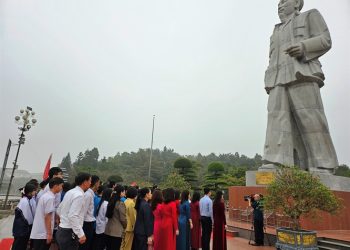 192khanh Thanh Phong Trung Bay Bo Sung Ve Quang Truong Ho Chi Minh 1