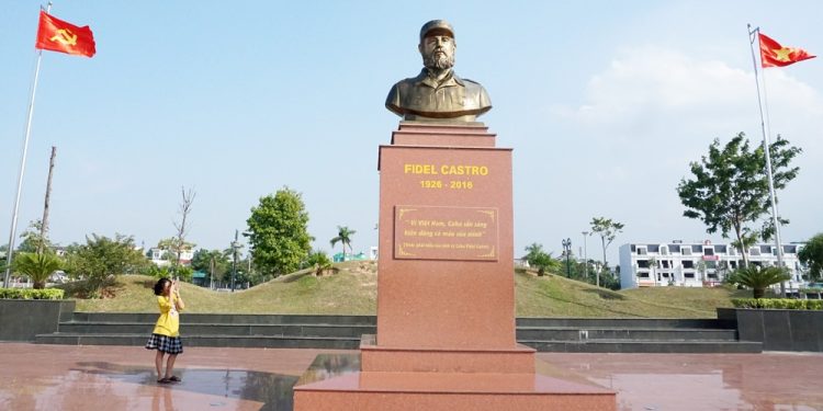 199co Mot Cong Vien Fidel Castro O Quang Tri