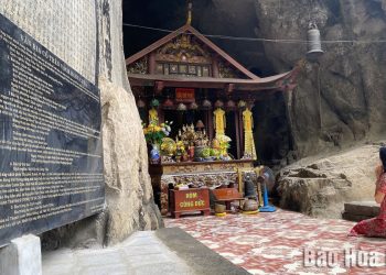 199doc Dao Di Tich Lich Su Van Hoa Chua Hang Hang Chua