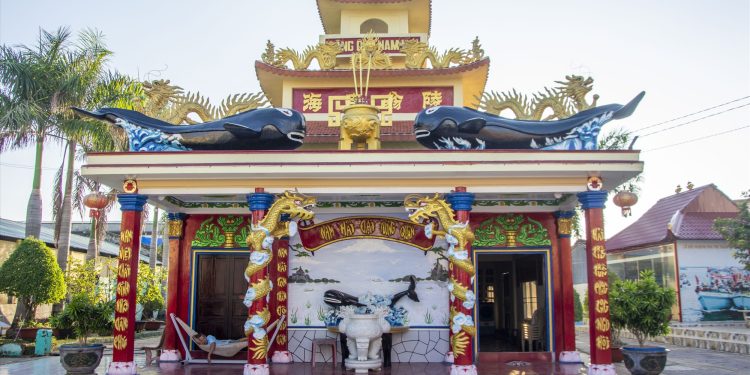 2011thu Hut Du Lich Tu Lang Than Nam Hai Dai Tuong Quan O Dat Mui