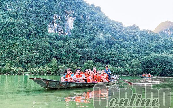 2012thung Nham Noi Thien Nhien Giao Hoa 1