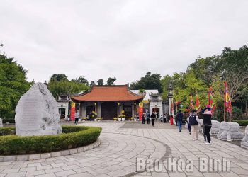 222van Canh Di Tich Quoc Gia Dac Biet Den Hai Ba Trung