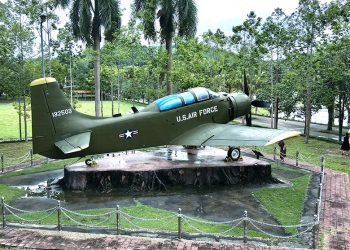 277lung Co San Bay Quoc Te Dau Tien Cua Viet Nam 1