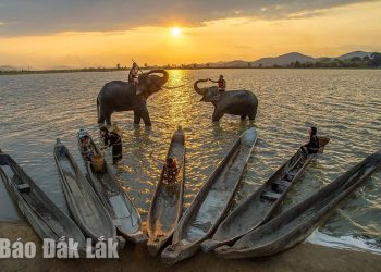 27sang Ro Buc Tranh Du Lich Huyen Lak Dak Lak 1