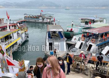 282den Ba Chua Thac Bo Diem Du Lich Tam Linh Noi Tieng