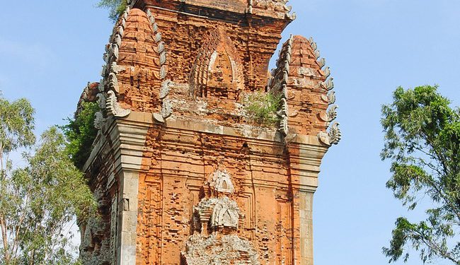 299binh Dinh Di San Lon Doi Hoi No Luc Lon