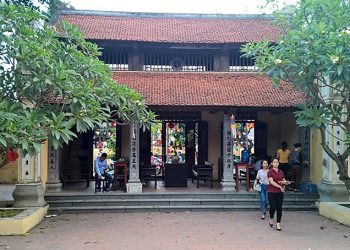 45chua Phung Khoang Nhip Song Ha Noi