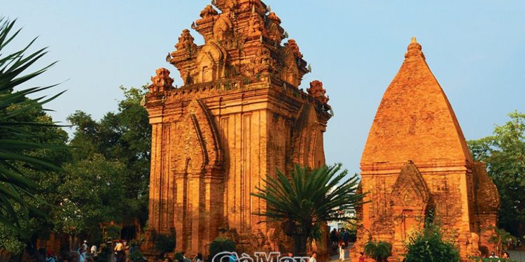 Oc Dao Thap Ba Ponagar O Nha Trang Khanh Hoa 1