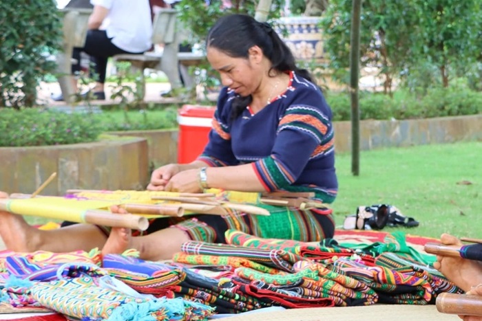 710luu-giu-nghe-det-tho-cam-cua-nguoi-mnong-binh-phuoc-1