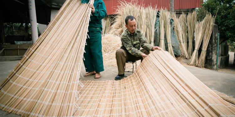 252nghe Lam Manh Co O Quang Yen 2