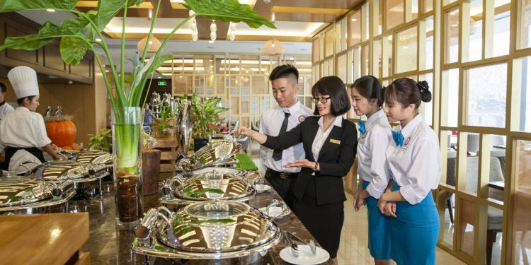 Dich Vu Khach Hang Khach San Meo Dao Tao Va Bi Quyet Toi Uu