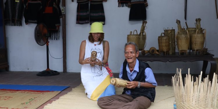 112nang Tam Quang Ba Nghe Thu Cong Truyen Thong 1