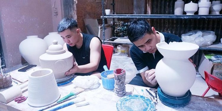 129bat Trang Lang Gom Lang Van