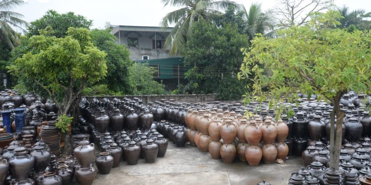 1811quang Ninh Tham Lang Gom Co Vinh Hong