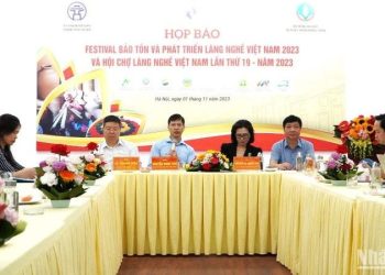 211 Festival Bao Ton Va Phat Trien Lang Nghe Viet Nam 2023