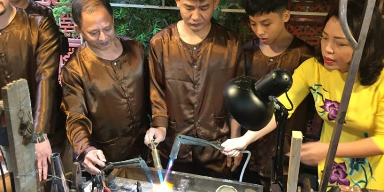 254nghe Kim Hoan Voi Di San Van Hoa Thang Long Ha Noi