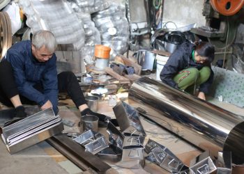 41lang Nghe Go Ra Tien Trong Long Pho Thi 1