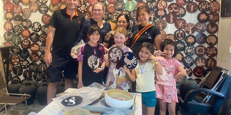 48mo Huong Di Tu Lang Nghe Truyen Thong