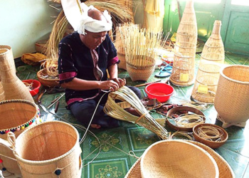 53 Lam Dong Co 9 Lang Nghe Hoat Dong Du Lich