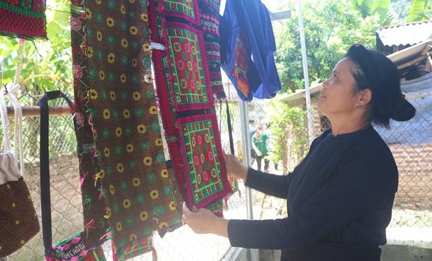 76cao Bang Gin Giu Phat Huy Nghe Det Tho Cam Cua Nguoi Tay 3