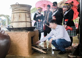 Amthuc Taybac Sunworld Laocai