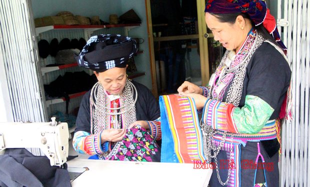 Anhdaytheutrangphuc 1