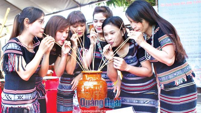 Vanhoaamthuccuanguoibato 1