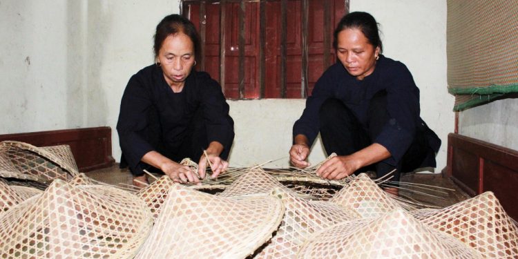 110 Doc Dao Nghe Dan Non Chup Xa Cua Nguoi Nung An O Cao Bang