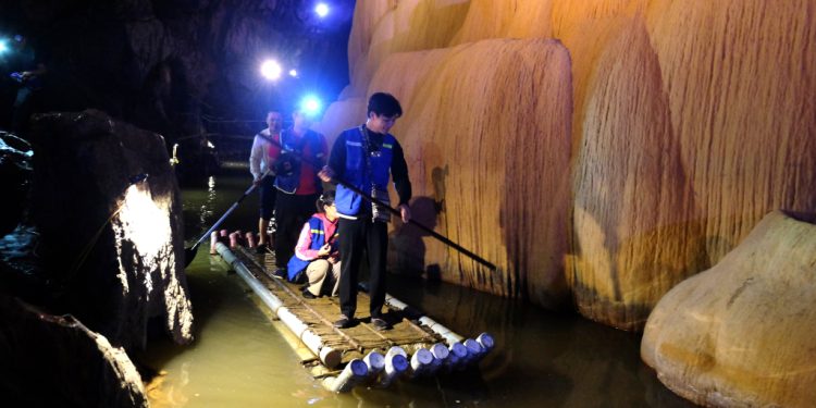 169 Kham Pha Cong Vien Dia Chat Non Nuoc Cao Bang 1