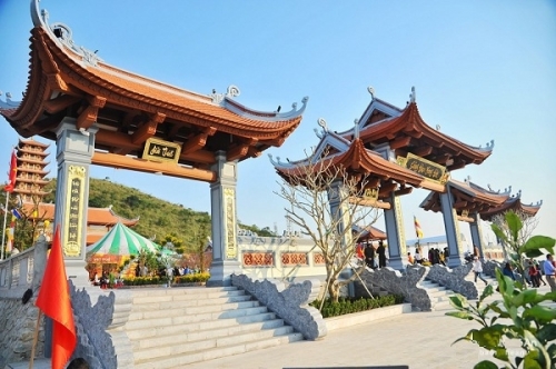 Ota Viet Nam 1 600