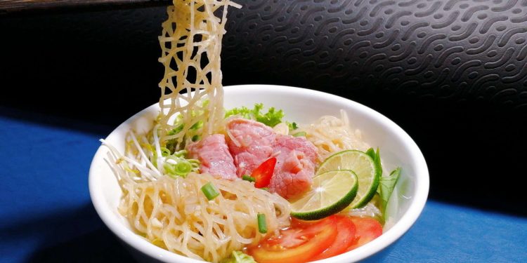 2210mon Pho Doc La Noi Tieng Xu Quang Bien Tau Da Dang Khach An No Lau 2