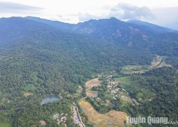 611 Tuyen Quang Tour Du Lich Leo Nui Hong 1